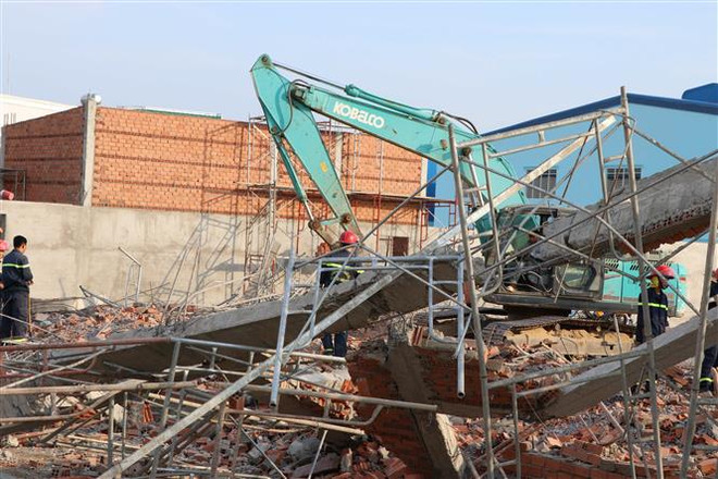 Vụ sập công trình ở Đồng Nai: 3 người tử vong, 7 người chưa tìm thấy ảnh 2