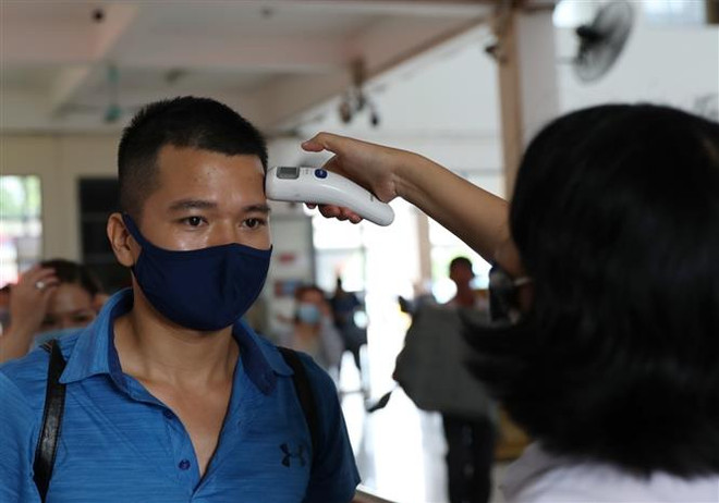 Hà Nội duy trì chốt trực COVID-19 tại các cửa ngõ ra vào thành phố ảnh 1