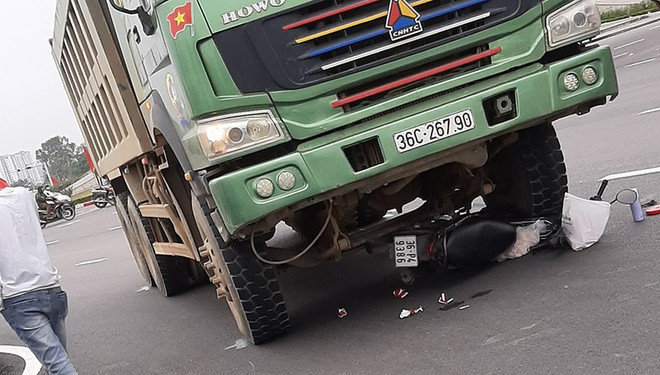 Thanh Hóa: Tai nạn giao thông nghiêm trọng khiến hai phụ nữ tử vong ảnh 1