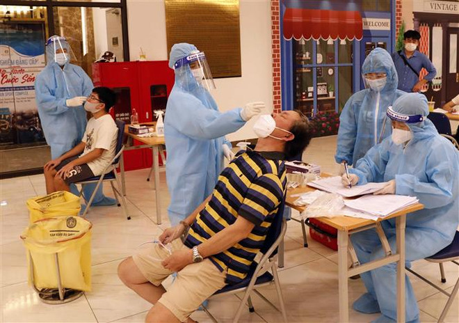 PGS-TS Nguyễn Viết Nhung: Chỉ xét nghiệm diện rộng khi mất kiểm soát ảnh 1