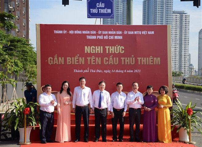 Gắn biển tên Thủ Thiêm và Ba Son cho hai cây cầu bắc qua sông Sài Gòn ảnh 2