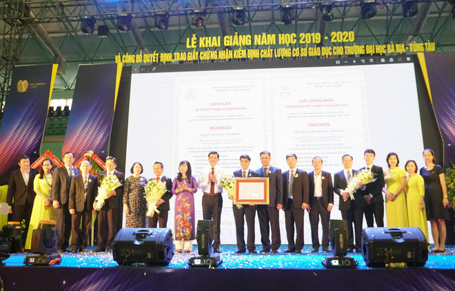 Đại học Bà Rịa-Vũng Tàu đạt kiểm định chất lượng của Bộ GD&ĐT ảnh 1
