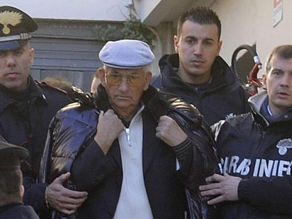 Cấu kết giữa mafia và quan tham là “ác mộng” của kinh tế Italy ảnh 1