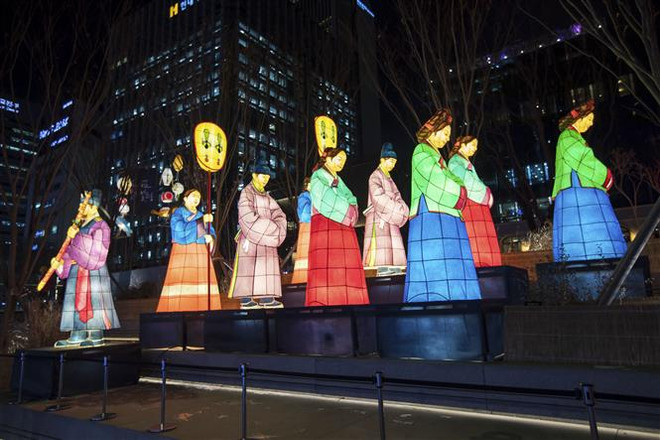 Ấn tượng sắc màu lung linh tại Lễ hội đèn lồng Seoul năm 2022 ảnh 1