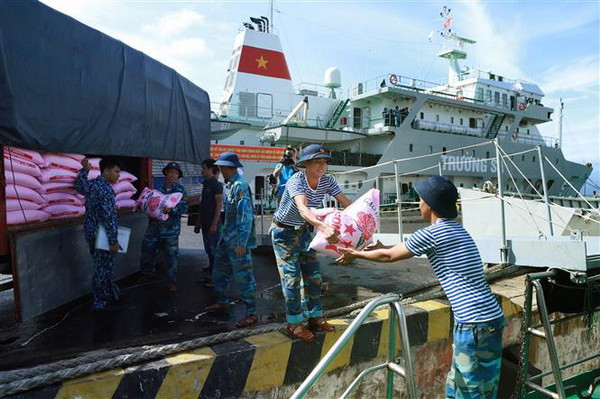 Trường Sa đã sẵn sàng đón Tết cổ truyền đầm ấm, yên vui ảnh 2