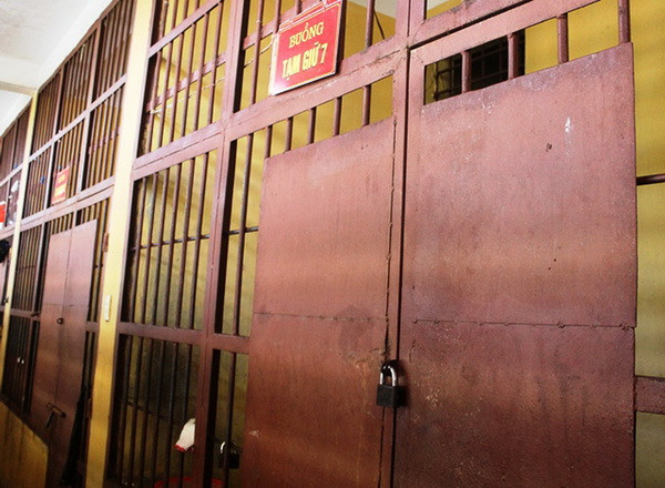 Quảng Ninh: Một đối tượng treo cổ tự tử trong nhà tạm giam ảnh 1