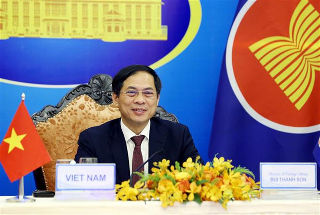 Phối hợp kiểm soát dịch COVID-19, hỗ trợ phục hồi bền vững ảnh 1