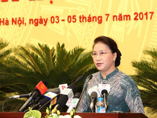 Hà Nội xem xét, quyết định nhiều vấn đề về phát triển kinh tế-xã hội ảnh 1