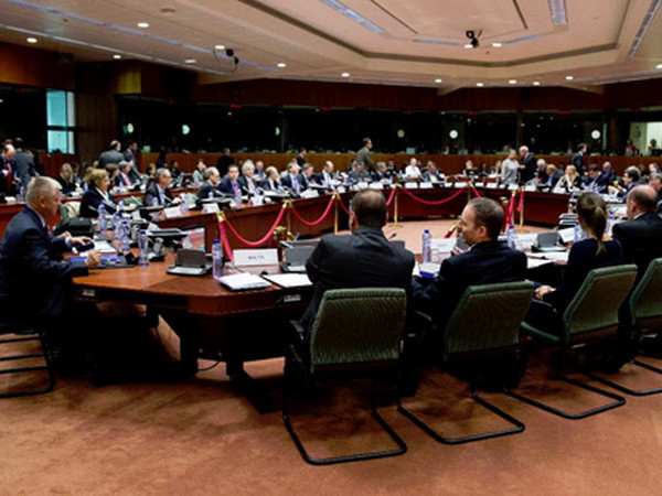 EU sẽ kéo dài các biện pháp trừng phạt Nga thêm 6 tháng ảnh 1