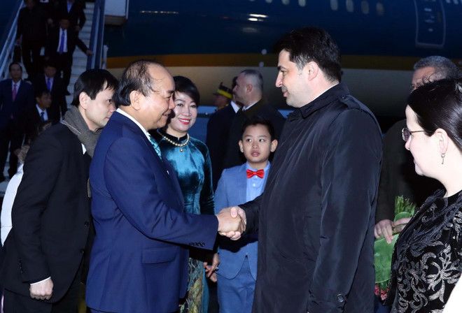 Thủ tướng Nguyễn Xuân Phúc bắt đầu thăm chính thức Romania ảnh 2