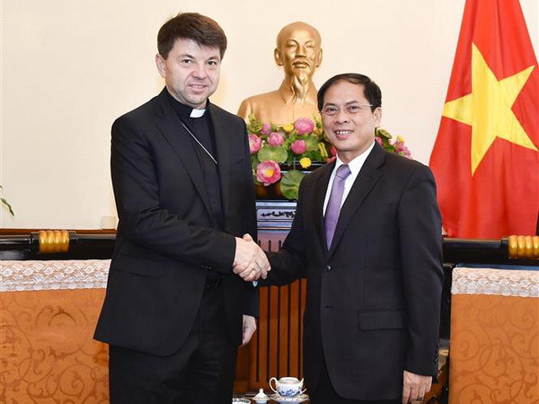 Việt Nam luôn tôn trọng và bảo đảm quyền tự do tín ngưỡng tôn giáo ảnh 1