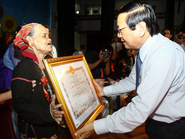 Quảng Trị truy tặng, phong tặng danh hiệu "Bà mẹ Việt Nam Anh hùng" ảnh 1