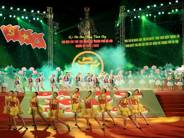 Tuổi trẻ Thủ đô chào mừng thành công Đại hội Đảng bộ Hà Nội ảnh 1