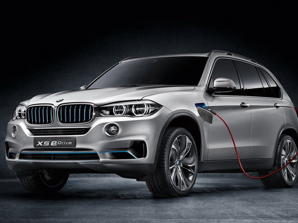 BMW X5 eDrive concept dùng động cơ xăng và motor điện ảnh 1