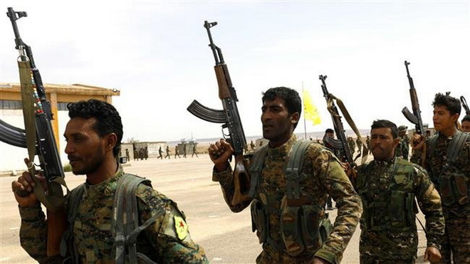 SDF bắt hơn 250 phần tử IS tìm cách bỏ trốn khỏi miền Đông Syria ảnh 1