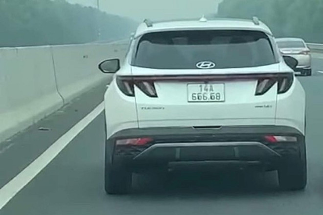 Sửa biển số xe thành biển “lộc phát,” nam tài xế bị phạt 6 triệu đồng ảnh 1