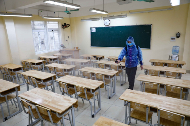 Sự cẩn trọng phòng chống COVID-19 phải đi đôi với hành động thông thái ảnh 1