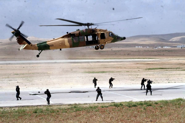 Mỹ khẳng định nhiều nước Arab muốn không kích quân IS ảnh 1