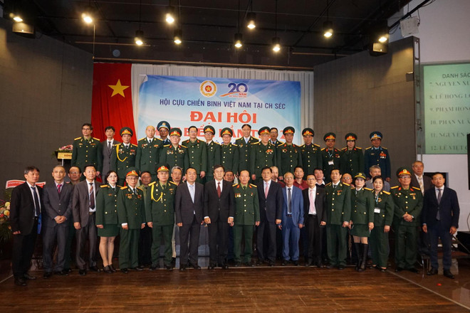 Phát huy phẩm chất 'Bộ đội cụ Hồ' trong cộng đồng người Việt tại Séc ảnh 1