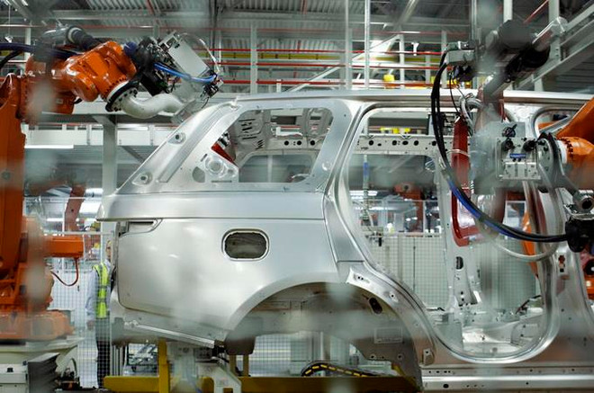 (Nguồn: autocar.co.uk) Sản xuất xe hơi của Anh giảm do nhu cầu ở nước ngoài sụt giảm ảnh 1