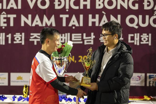 Sôi động giải bóng đá Việt Nam tại Hàn Quốc lần thứ nhất ảnh 2