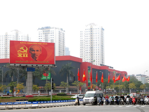 Nghị quyết của Chính phủ về ngăn chặn “tự diễn biến, tự chuyển hóa" ảnh 1