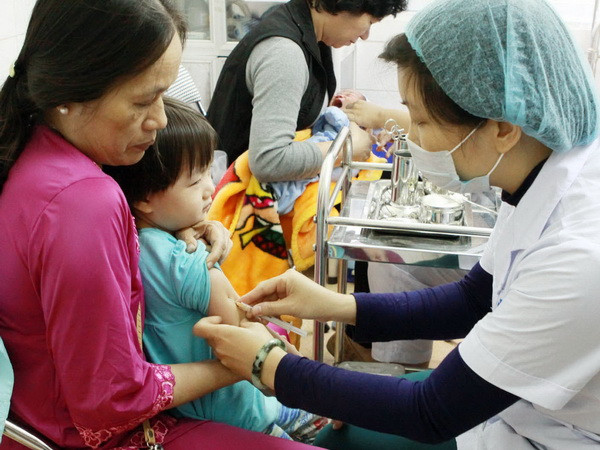 Việt Nam cần gây dựng niềm tin của công chúng đối với tiêm chủng ảnh 1