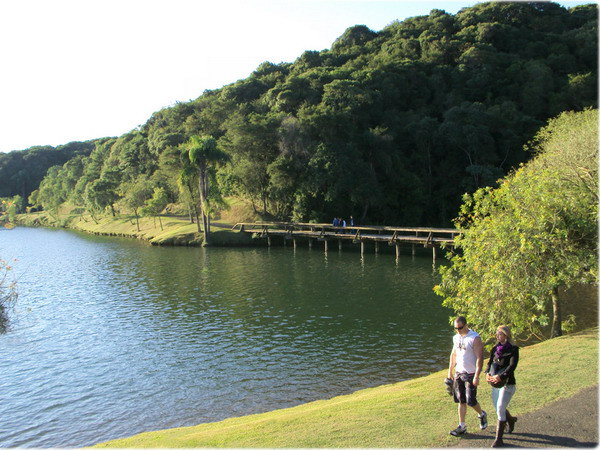 Curitiba - Một lăng kính mới về xứ sở Samba đầy nắng và gió ảnh 1