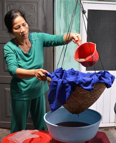 Làng nghề truyền thống gìn giữ hồn Tết cổ truyền dân tộc ảnh 2