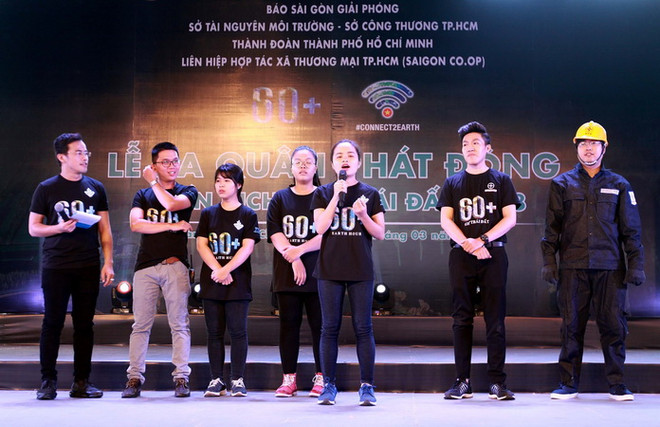 Hơn 2.000 thanh niên ra quân chiến dịch Giờ Trái đất 2018 ảnh 1