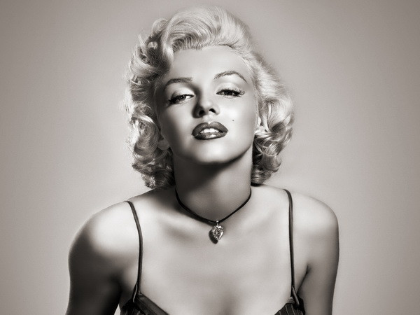 Cơ hội sở hữu các bức ảnh đẹp mê hồn của Marilyn Monroe ảnh 1