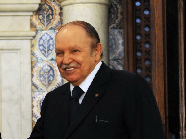 Tổng thống Algeria kêu gọi đông đảo cử tri tham gia bầu cử ảnh 1