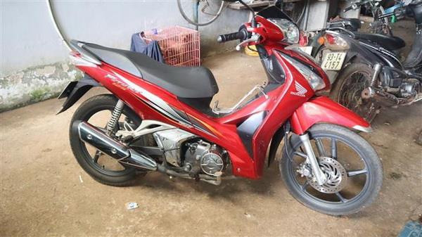 Các đối tượng khai đã trộm cắp 15 xe máy trên địa bàn. Ảnh minh họa. (Ảnh: Đậu Tất Thành/TTXVN) Bắt tạm giam nhóm đối tượng chuyên trộm cắp tài sản ảnh 1