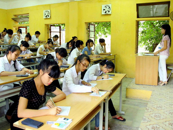 Ngày thi đầu tiên của đợt thi cao đẳng diễn ra trật tự, an toàn ảnh 1