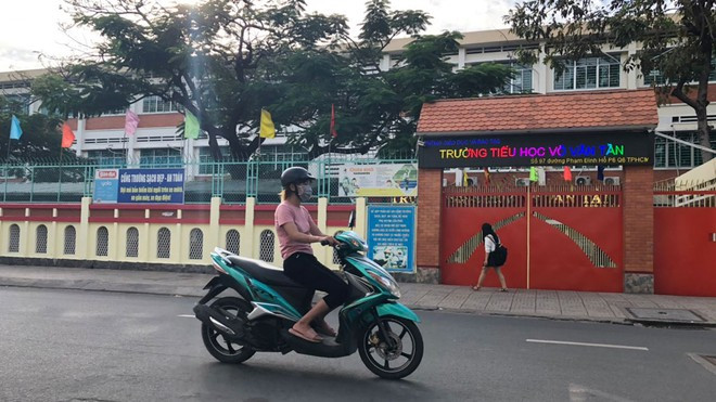 Thành phố Hồ Chí Minh tăng cường phòng, chống dịch trong trường học ảnh 2