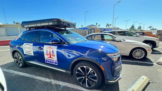Người Việt lái VinFast VF8 một mình vòng quanh đất Mỹ ảnh 2