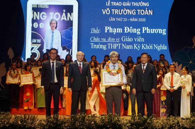 TP.HCM: Trao giải thưởng Võ Trường Toản cho 50 nhà giáo tiêu biểu ảnh 1