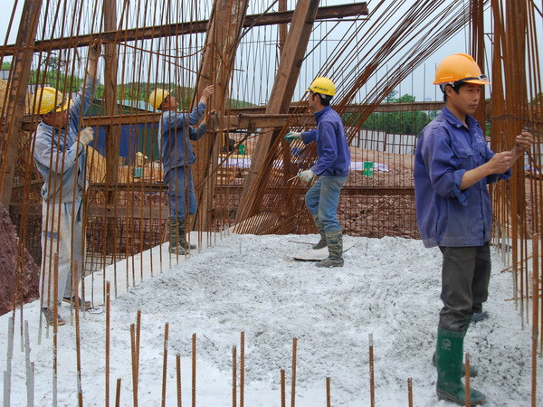 Dự án đường dẫn cầu nối Bắc Luân 2: “Khởi” nhưng chưa “công” ảnh 1