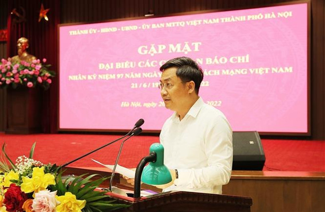 Hà Nội đổi mới hơn nữa việc tương tác, cung cấp thông tin cho báo chí ảnh 2