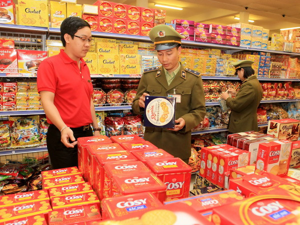 Hà Nội tập trung kiểm soát thị trường dịp Tết Nguyên đán ảnh 1