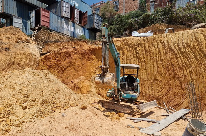 Lâm Đồng: Sập bờ taluy, một thợ xây ở thành phố Đà Lạt tử vong ảnh 1