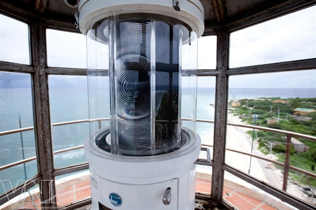 “Mắt biển” ở Trường Sa và những người gác đèn tận tụy ảnh 5