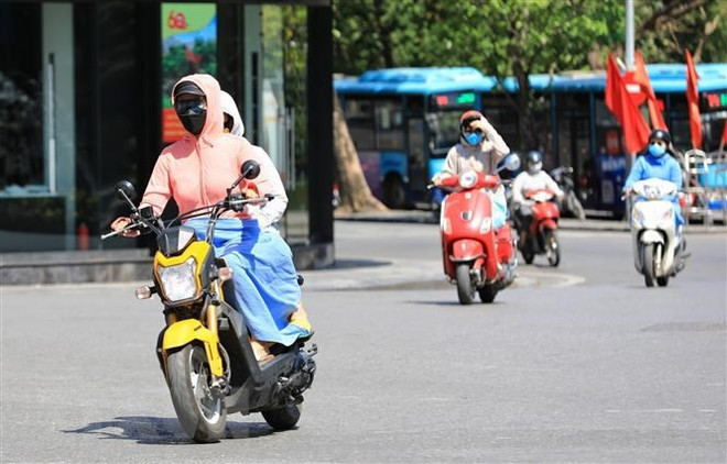 Nhiều nơi ở Trung và Nam Bộ có chỉ số tia cực tím từ cao đến rất cao ảnh 1