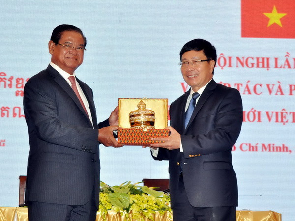 Hội nghị hợp tác phát triển các tỉnh biên giới Việt Nam-Campuchia ảnh 1