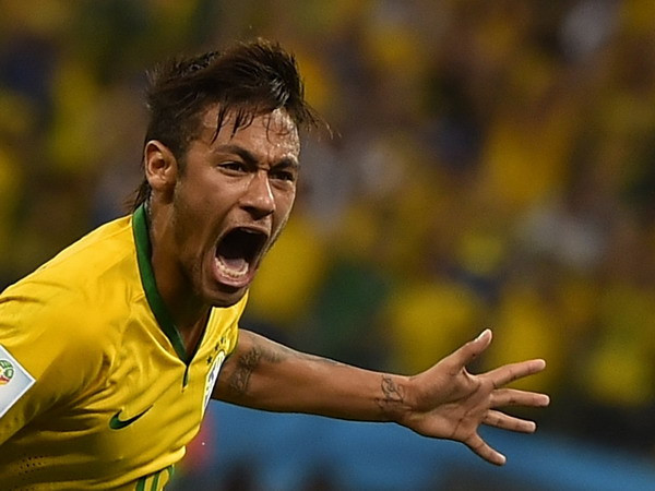 Trận Brazil-Cameroon: Khi những vũ công Samba nhảy múa ảnh 1