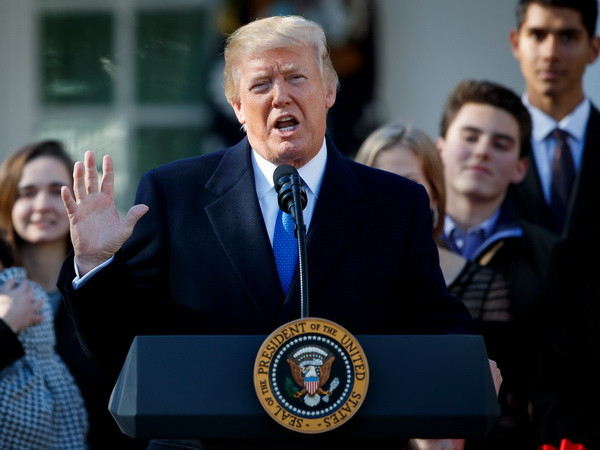 Xuất hiện bước ngoặt trong cuộc chiến nhập cư tại Mỹ ảnh 1