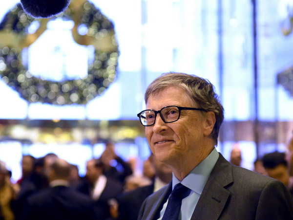Tỷ phú Bill Gates tại New York, Mỹ ngày 13/12 vừa qua. (Ảnh: AP/TTXVN) Tỷ phú Bill Gates kêu gọi tăng nghiên cứu "các bệnh bị lãng quên" ảnh 1