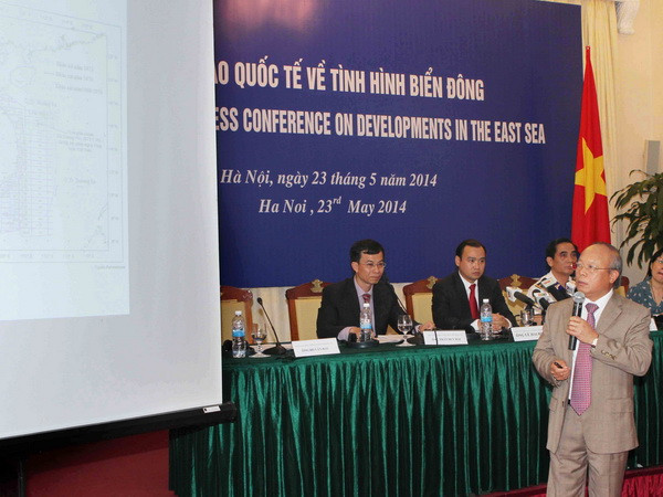 Tiếp tục hoạt động khai thác dầu khí trên vùng biển Việt Nam ảnh 1