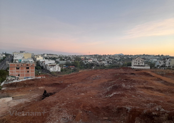 Ảnh minh họa. (Nguồn: Hùng Võ/Vietnam+) Gỡ vướng về quản lý đất đai: Cần sửa đổi luật triệt để hơn ảnh 2