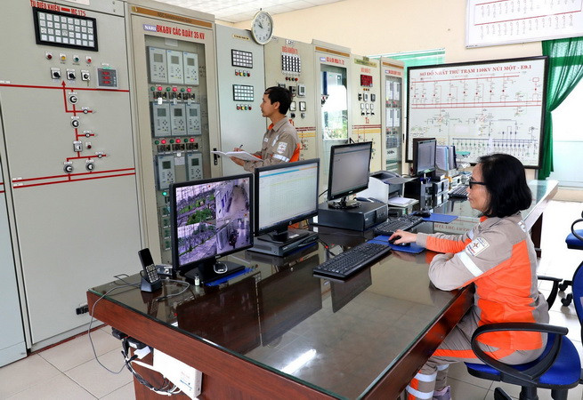 Hơn 135.000 yêu cầu về điện được giải quyết theo phương thức điện tử ảnh 1